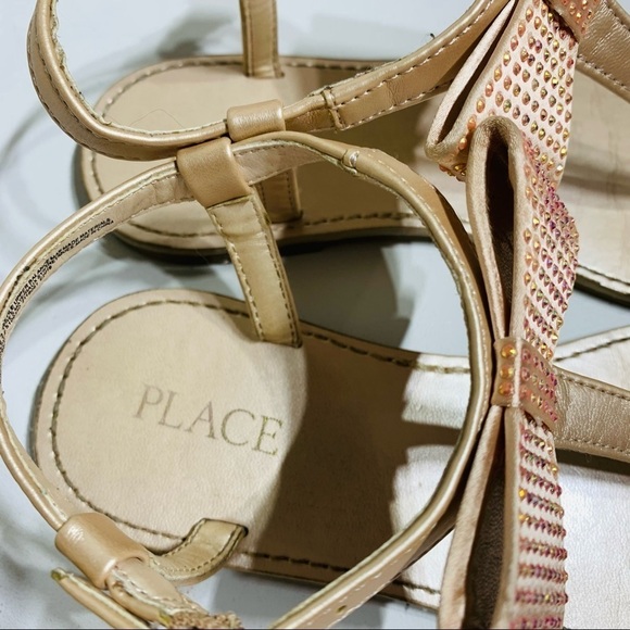 Childrens Place bow sandals - Picture 2 of 5